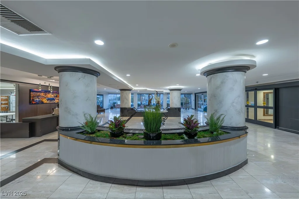 3111 Bel Air, Las Vegas, NV 89109