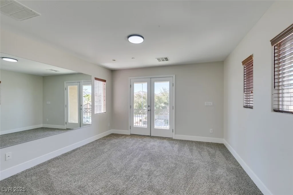 7024 Bluebird Wing, North Las Vegas, NV 89084