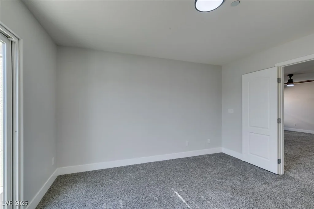7024 Bluebird Wing, North Las Vegas, NV 89084