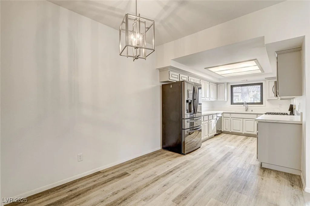 7923 Canoe, Las Vegas, NV 89145