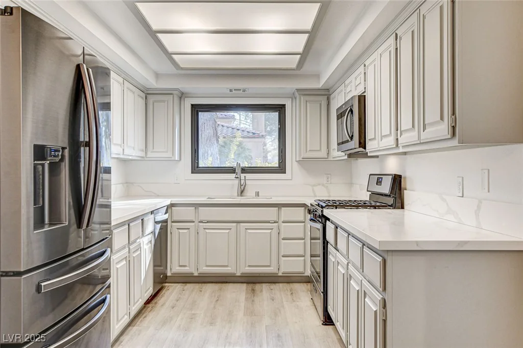 7923 Canoe, Las Vegas, NV 89145