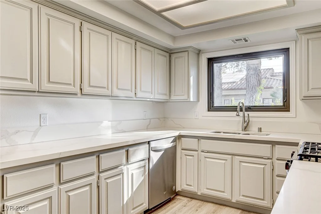 7923 Canoe, Las Vegas, NV 89145