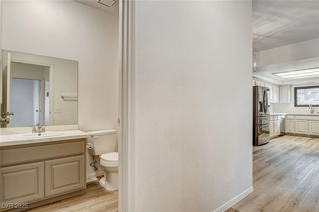7923 Canoe, Las Vegas, NV 89145