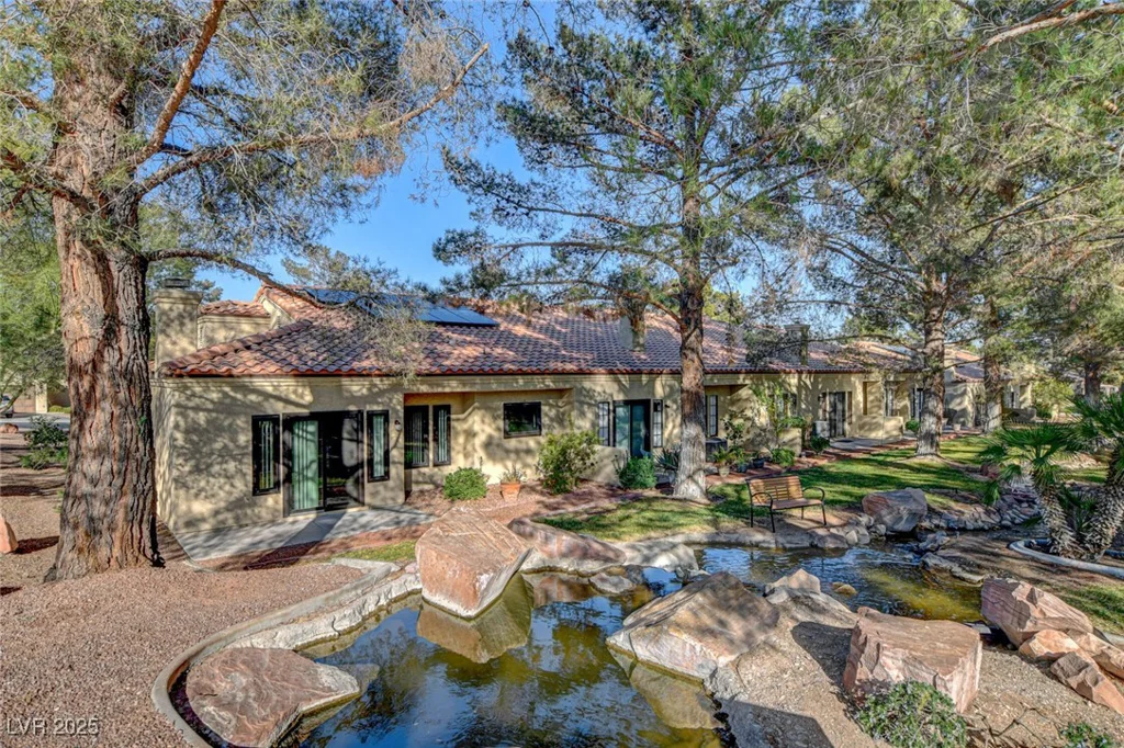 7923 Canoe, Las Vegas, NV 89145