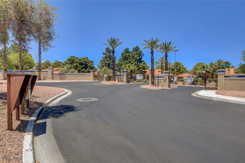 7923 Canoe, Las Vegas, NV 89145