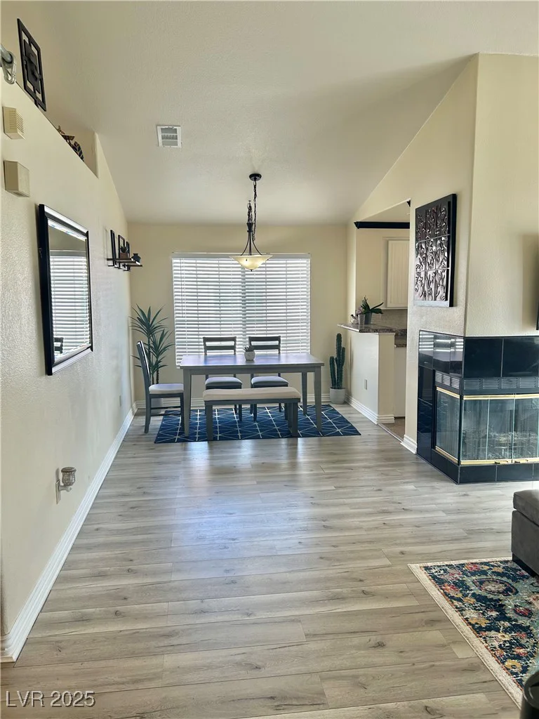 5201 Torrey Pines, Las Vegas, NV 89118