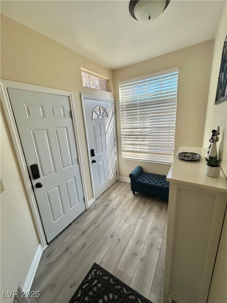 5201 Torrey Pines, Las Vegas, NV 89118