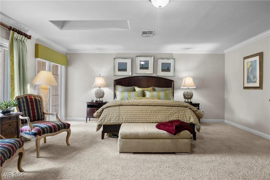 7450 Via Olivero, Las Vegas, NV 89117