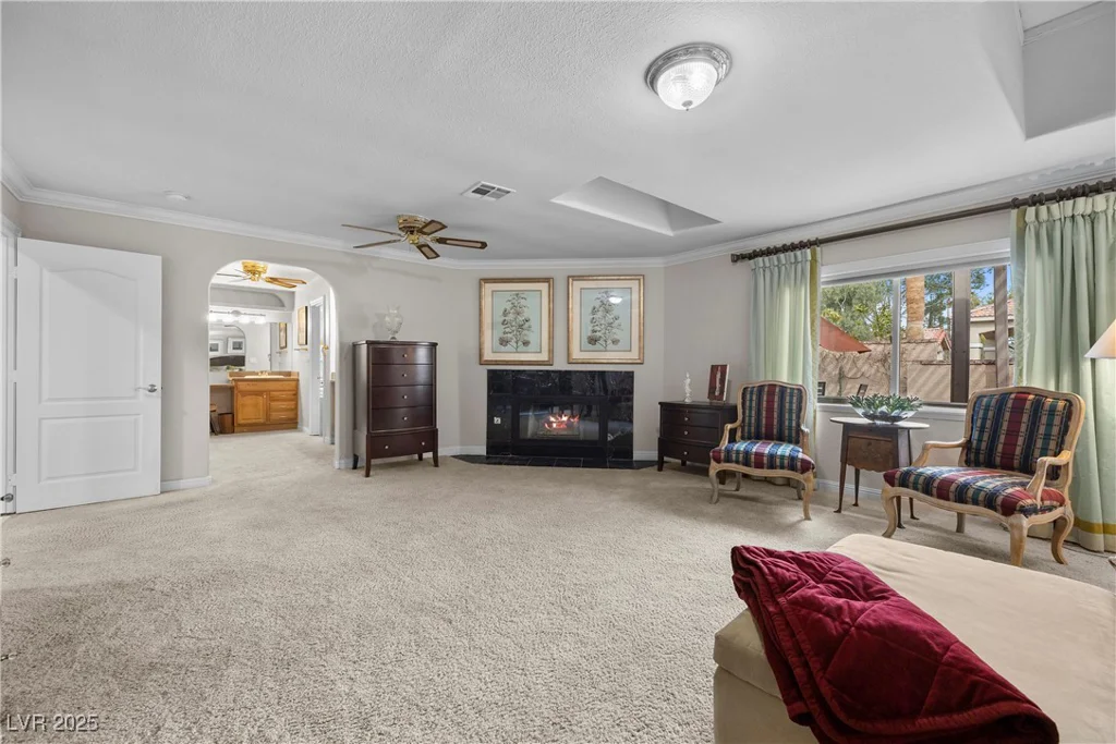 7450 Via Olivero, Las Vegas, NV 89117