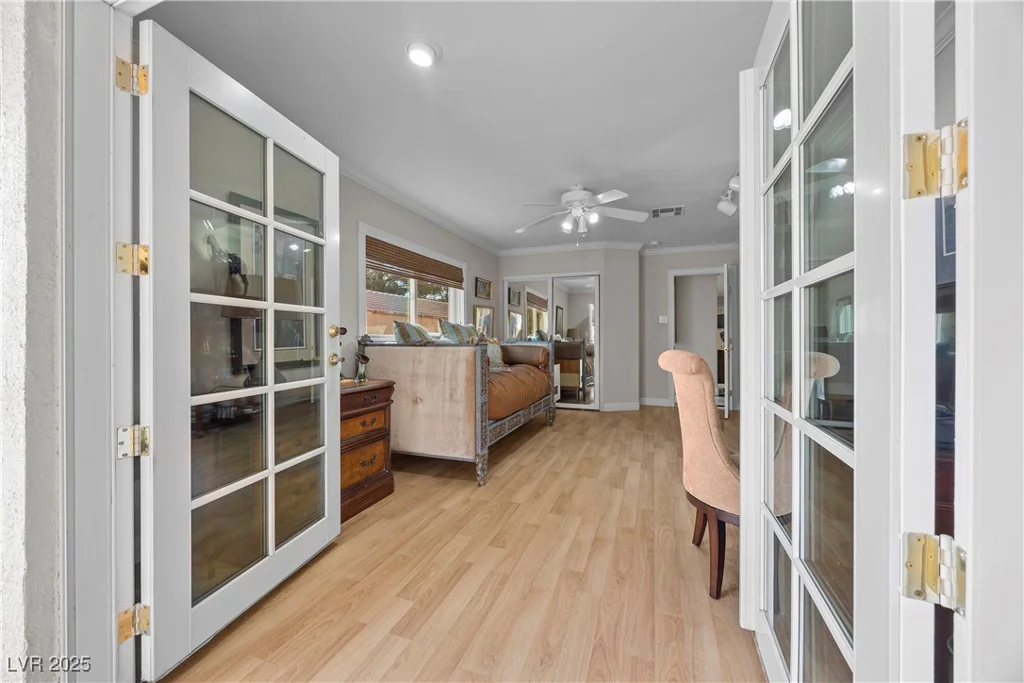 7450 Via Olivero, Las Vegas, NV 89117