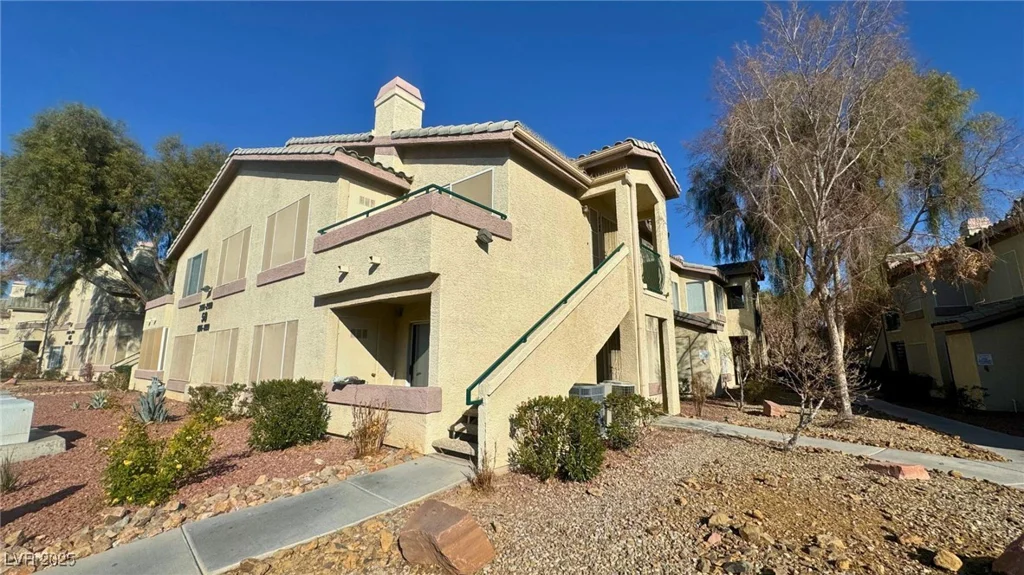 5710 Tropicana, Las Vegas, NV 89122