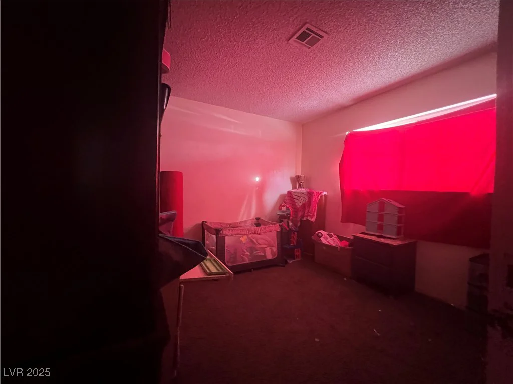 1900 Carey, North Las Vegas, NV 89032