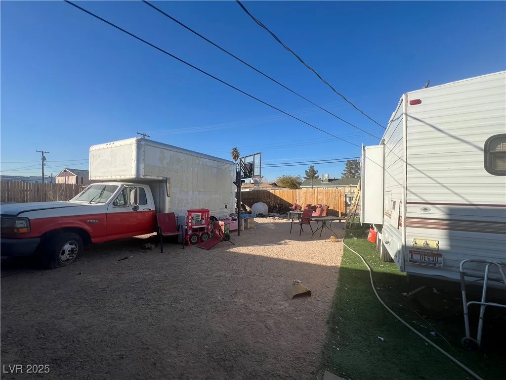 1900 Carey, North Las Vegas, NV 89032