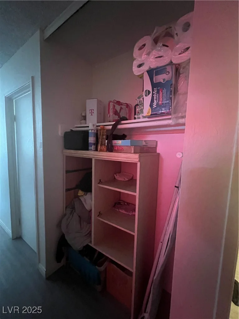 1900 Carey, North Las Vegas, NV 89032