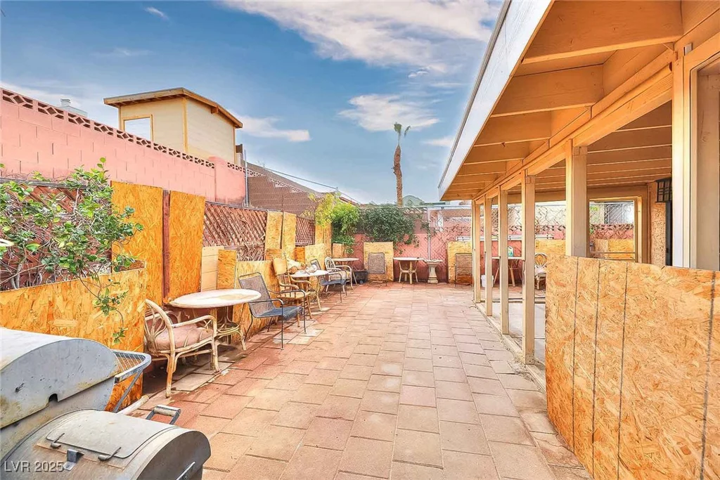 2256 Sabroso, Las Vegas, NV 89156