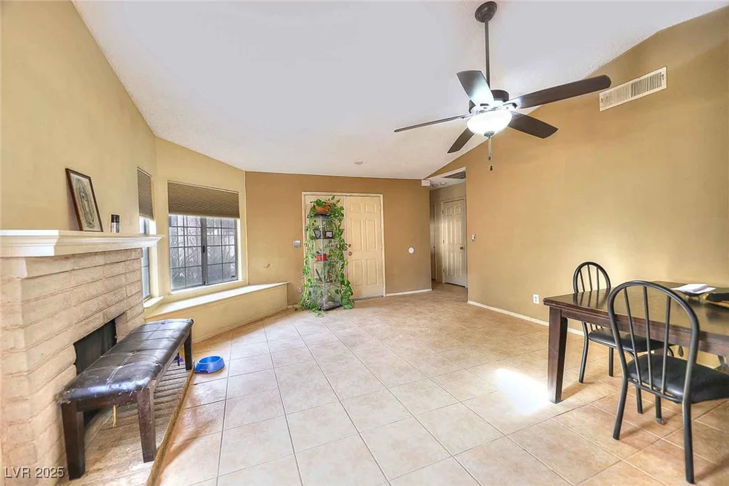 2256 Sabroso, Las Vegas, NV 89156
