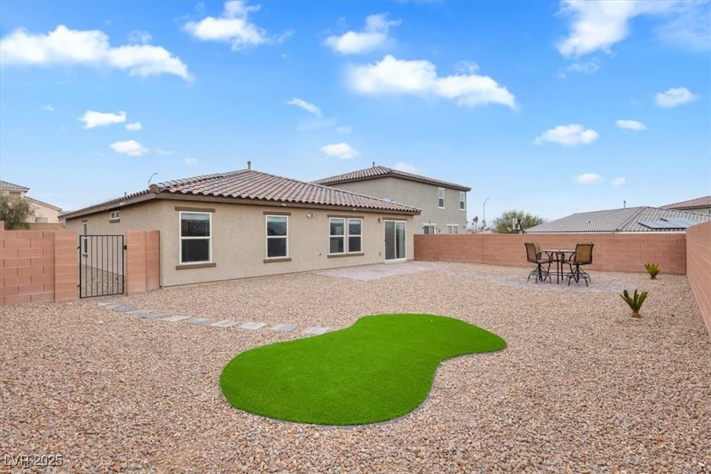 2432 Mesa Wind, North Las Vegas, NV 89030