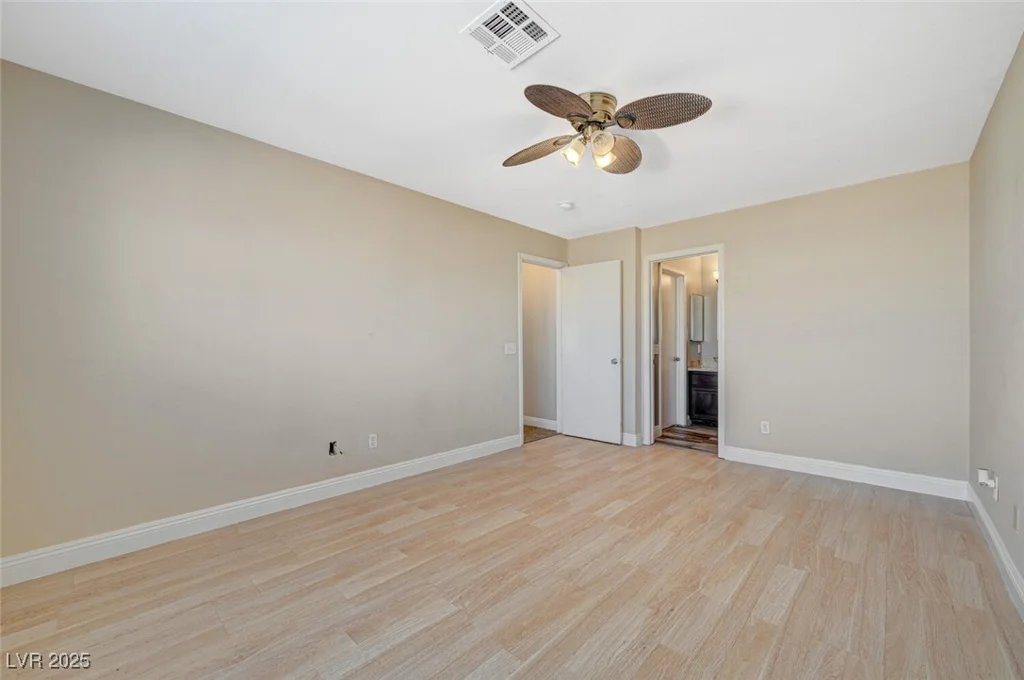 5040 Sublight, Las Vegas, NV 89108