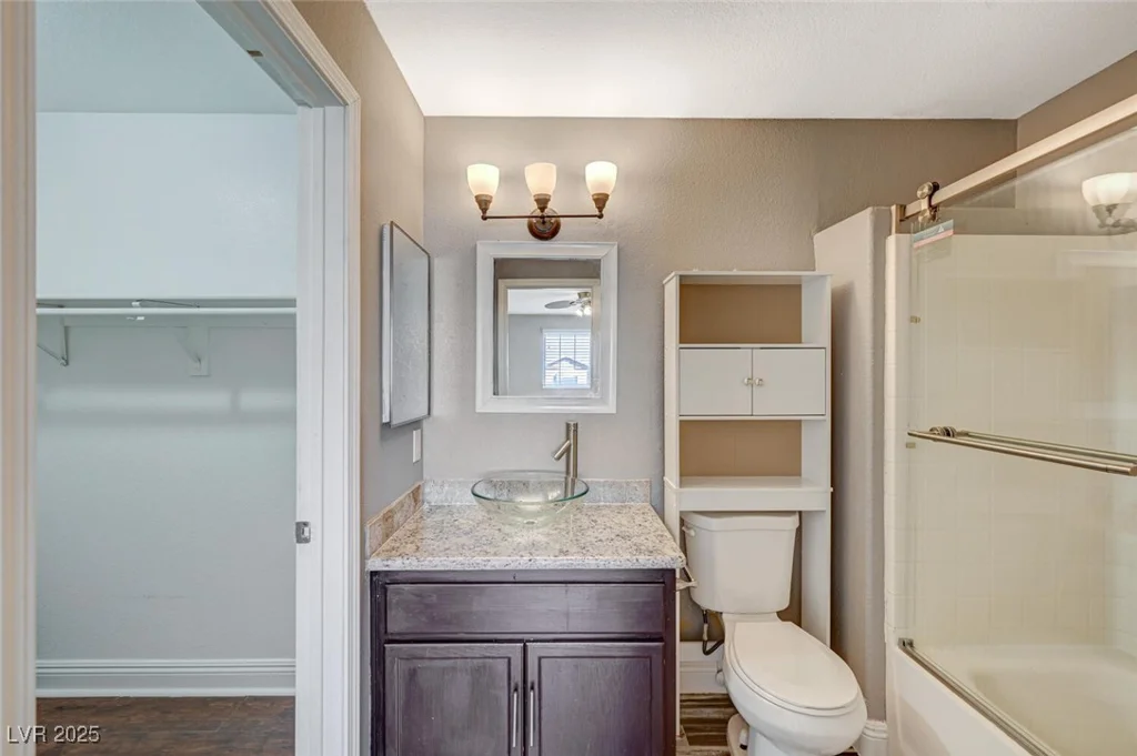 5040 Sublight, Las Vegas, NV 89108