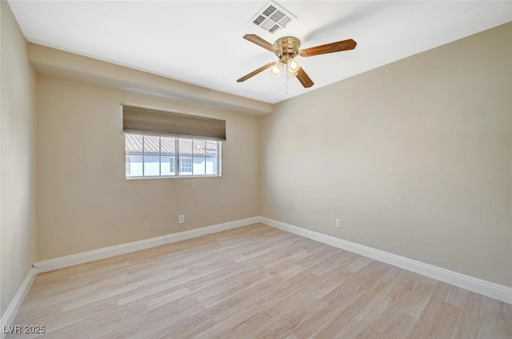 5040 Sublight, Las Vegas, NV 89108