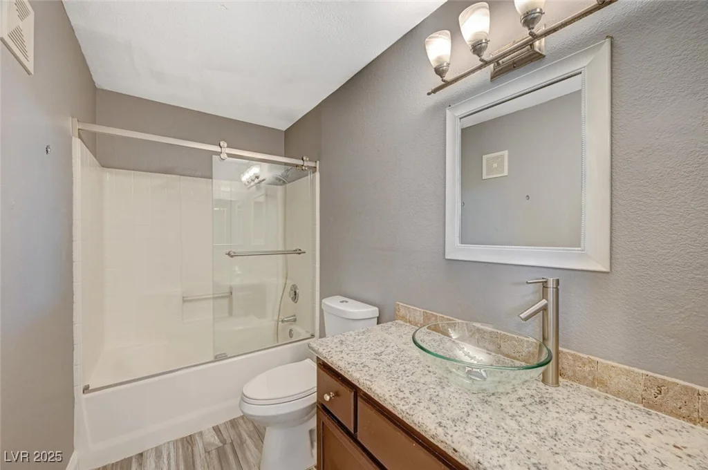 5040 Sublight, Las Vegas, NV 89108