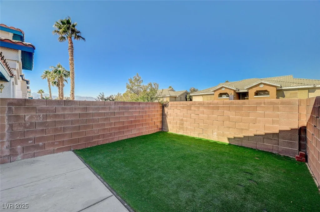 5040 Sublight, Las Vegas, NV 89108
