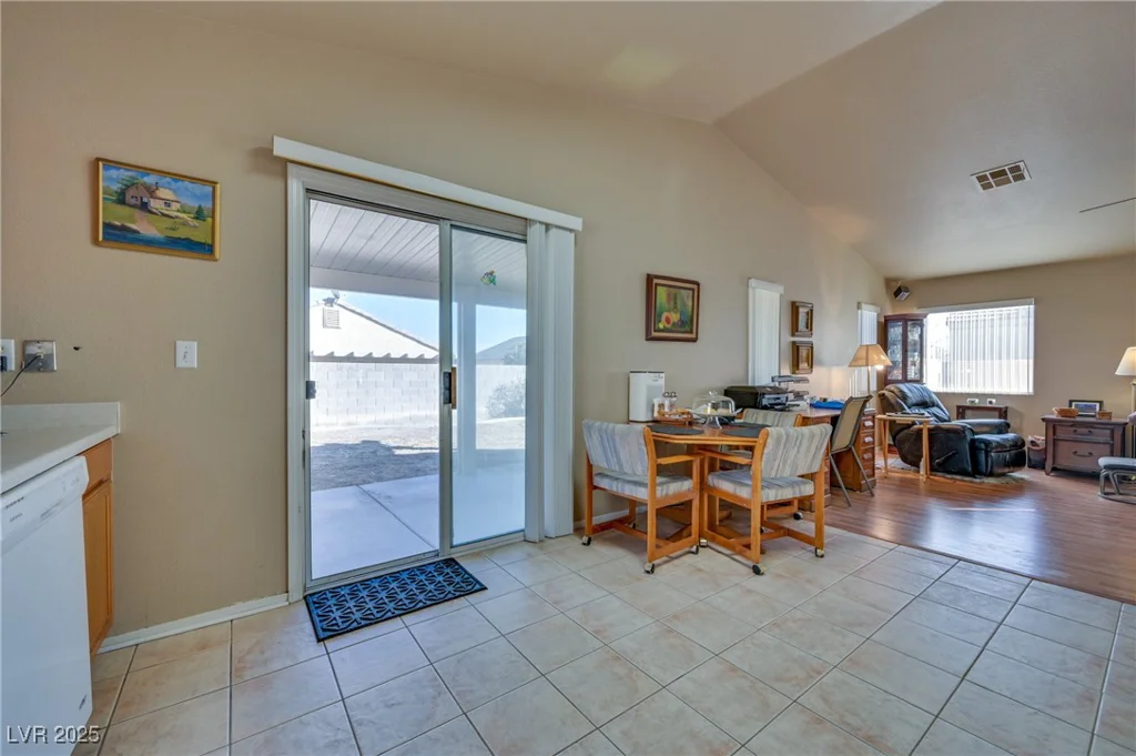 5916 Naperville, Las Vegas, NV 89130
