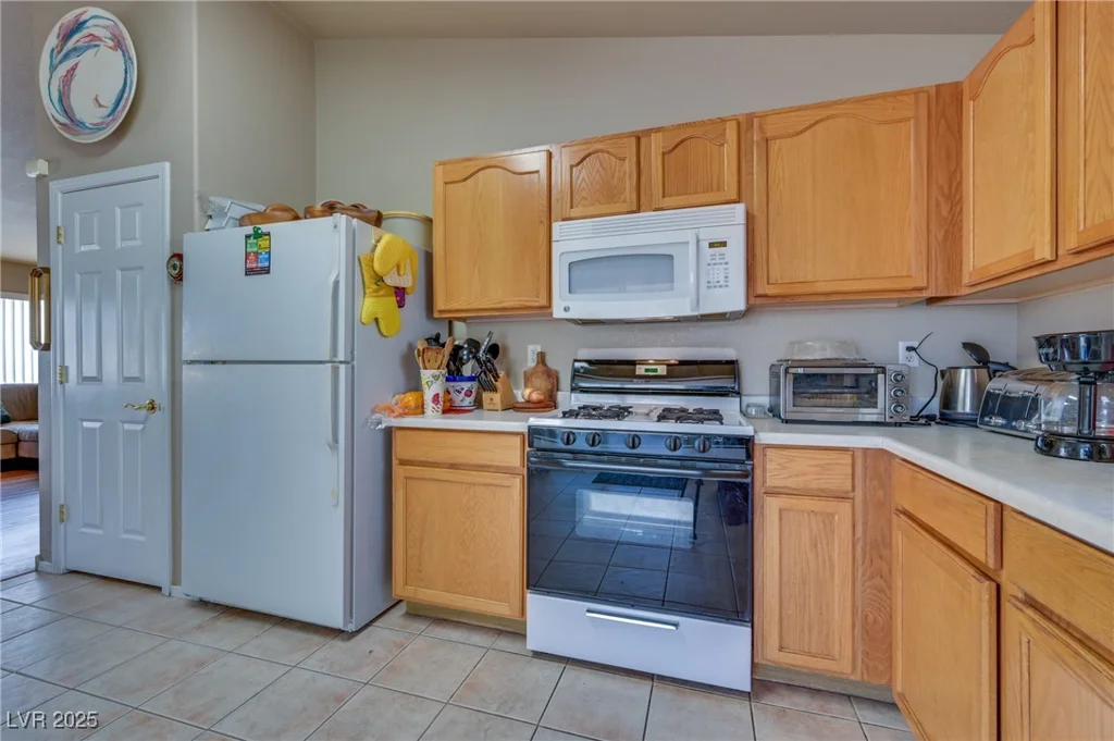 5916 Naperville, Las Vegas, NV 89130