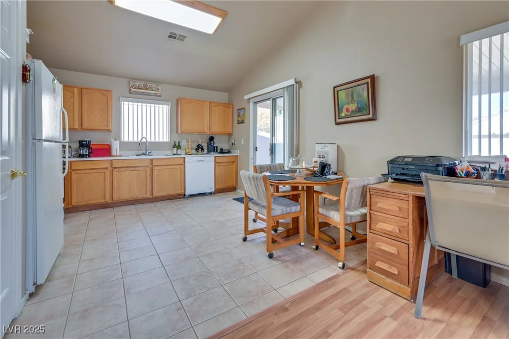 5916 Naperville, Las Vegas, NV 89130