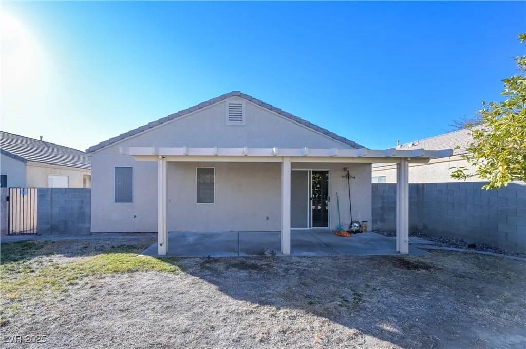 5916 Naperville, Las Vegas, NV 89130