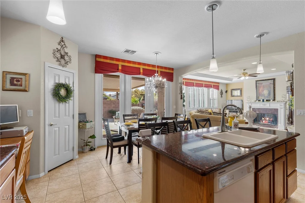 4493 Rometta, Las Vegas, NV 89141