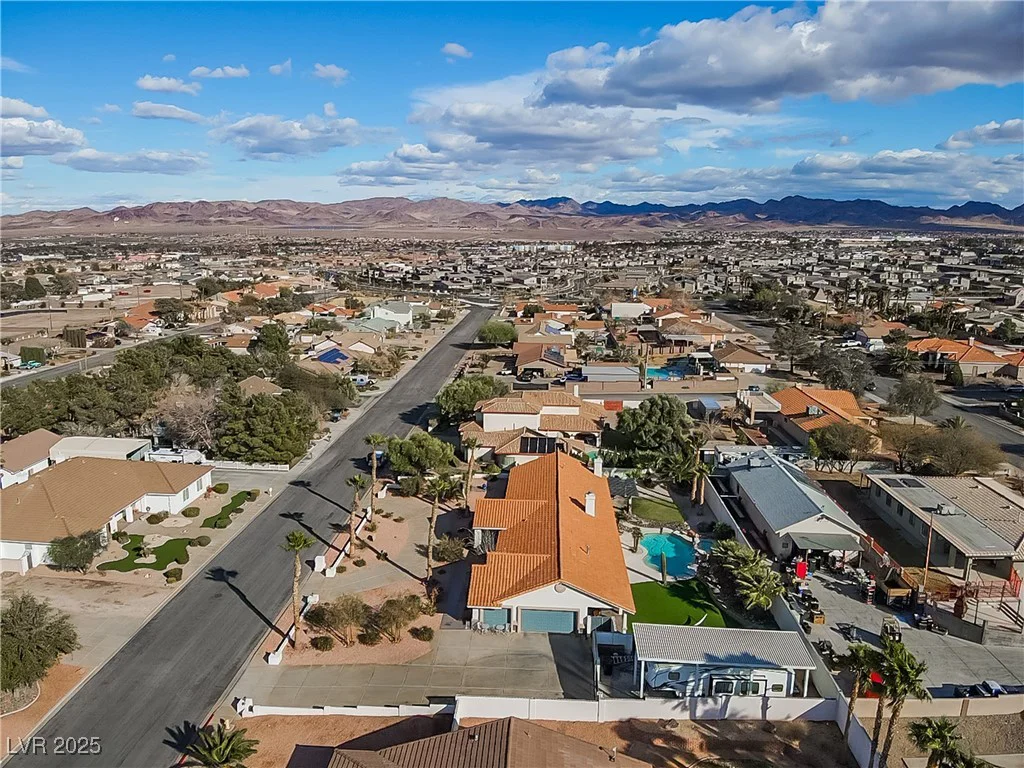 321 Middleton, Henderson, NV 89015