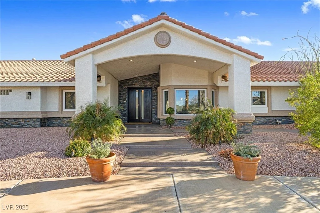 321 Middleton, Henderson, NV 89015