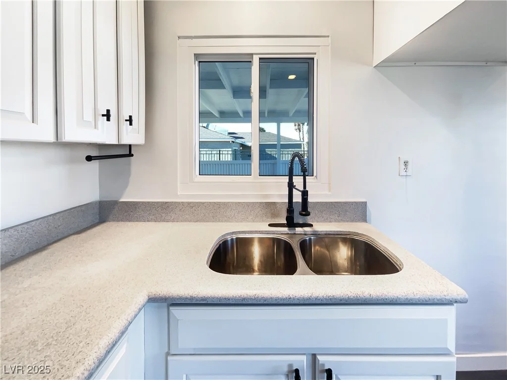 484 National, Henderson, NV 89015