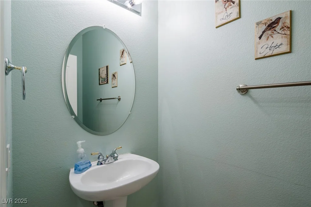 10313 Echo View, Las Vegas, NV 89129