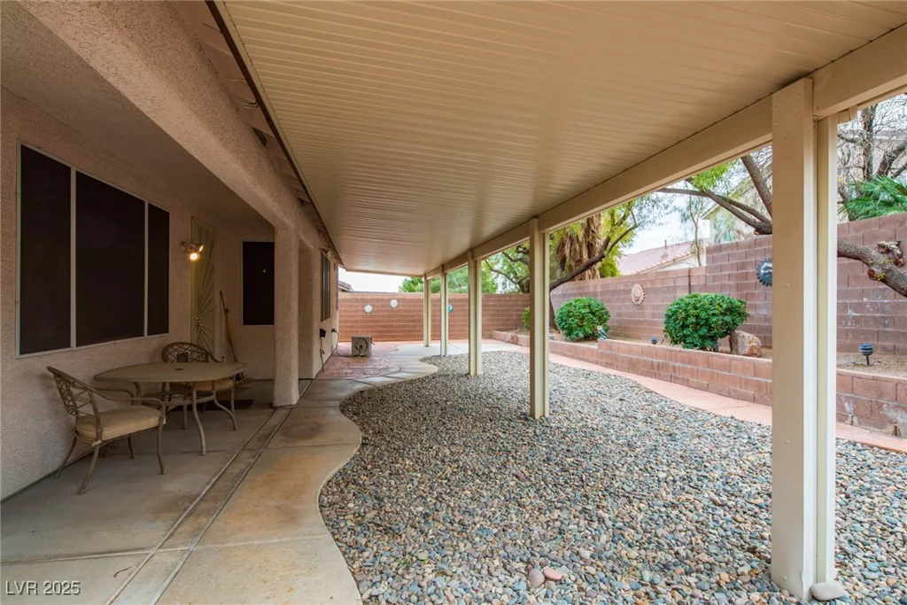 10313 Echo View, Las Vegas, NV 89129