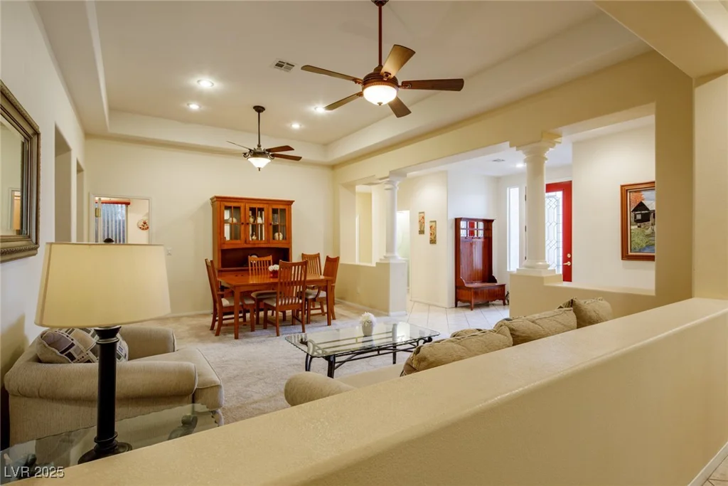 10313 Echo View, Las Vegas, NV 89129