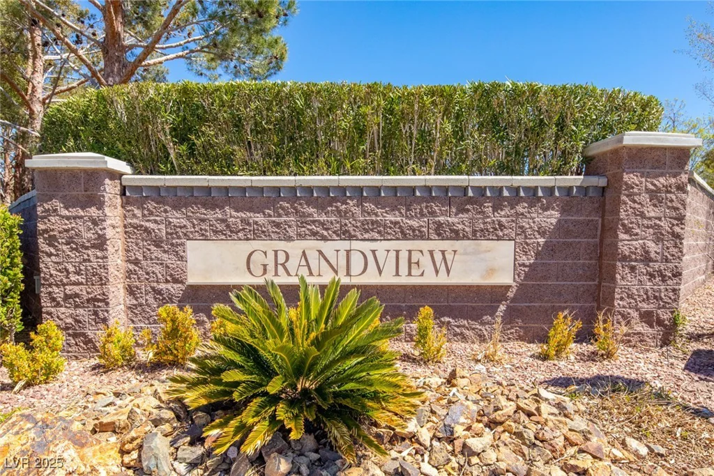 10313 Echo View, Las Vegas, NV 89129