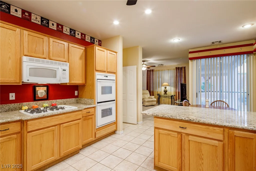 10313 Echo View, Las Vegas, NV 89129