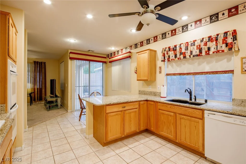 10313 Echo View, Las Vegas, NV 89129