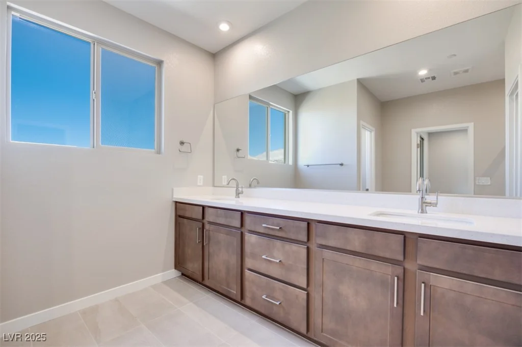 11904 Vector Ray, Las Vegas, NV 89138