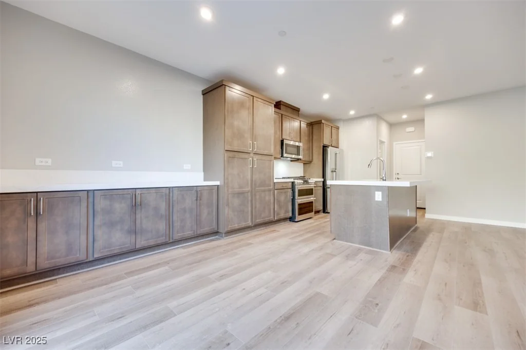 11904 Vector Ray, Las Vegas, NV 89138