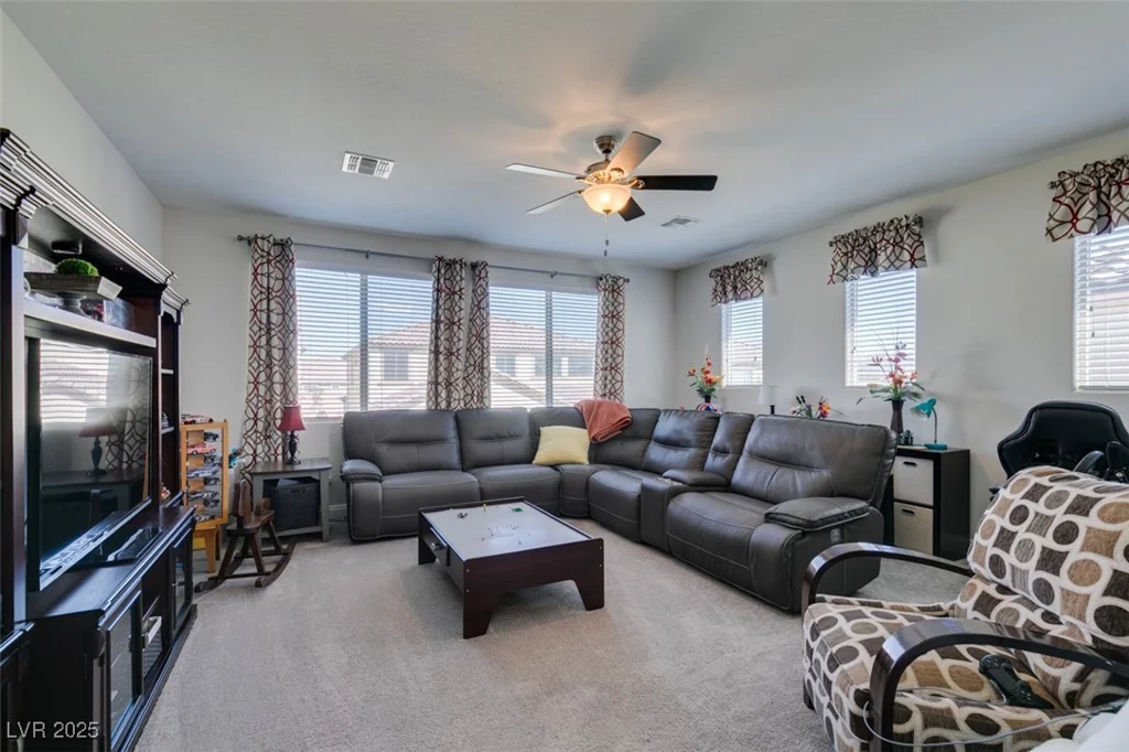 9994 Celestial Cliffs, Las Vegas, NV 89166