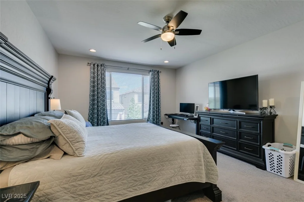 9994 Celestial Cliffs, Las Vegas, NV 89166