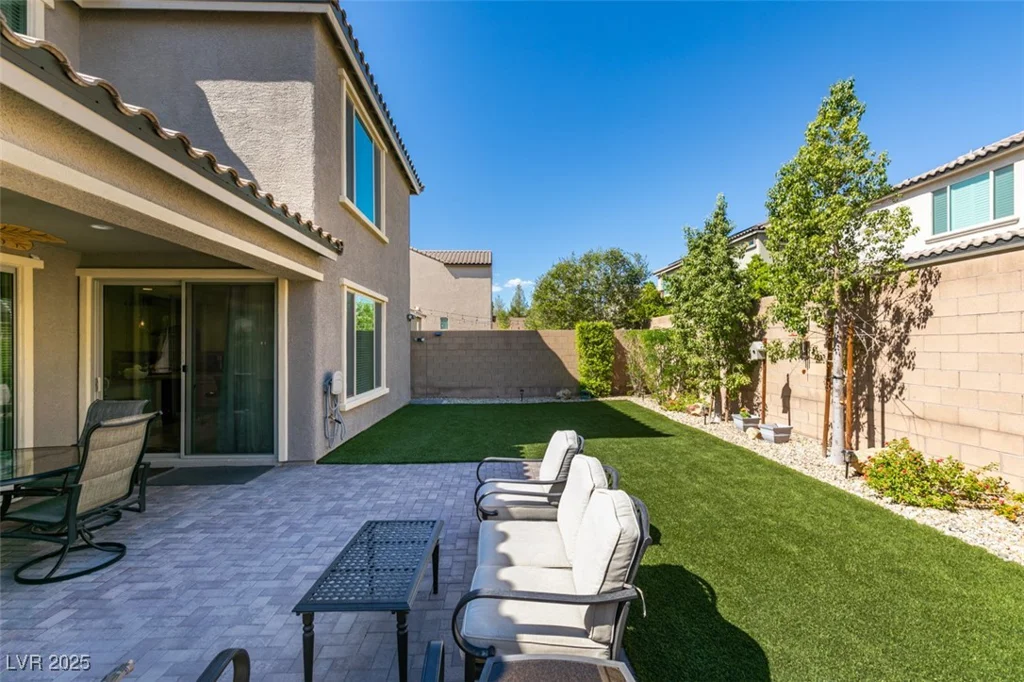 9994 Celestial Cliffs, Las Vegas, NV 89166