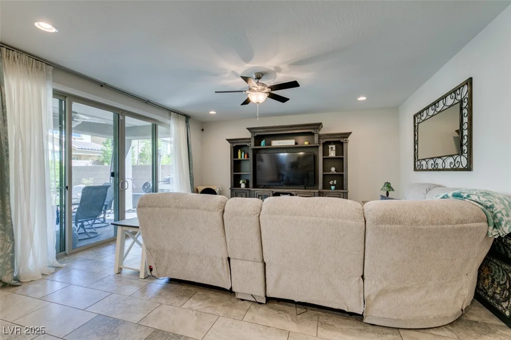 9994 Celestial Cliffs, Las Vegas, NV 89166
