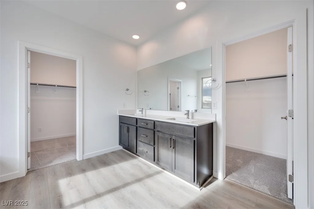 1225 Crimson Sunbird, North Las Vegas, NV 89084