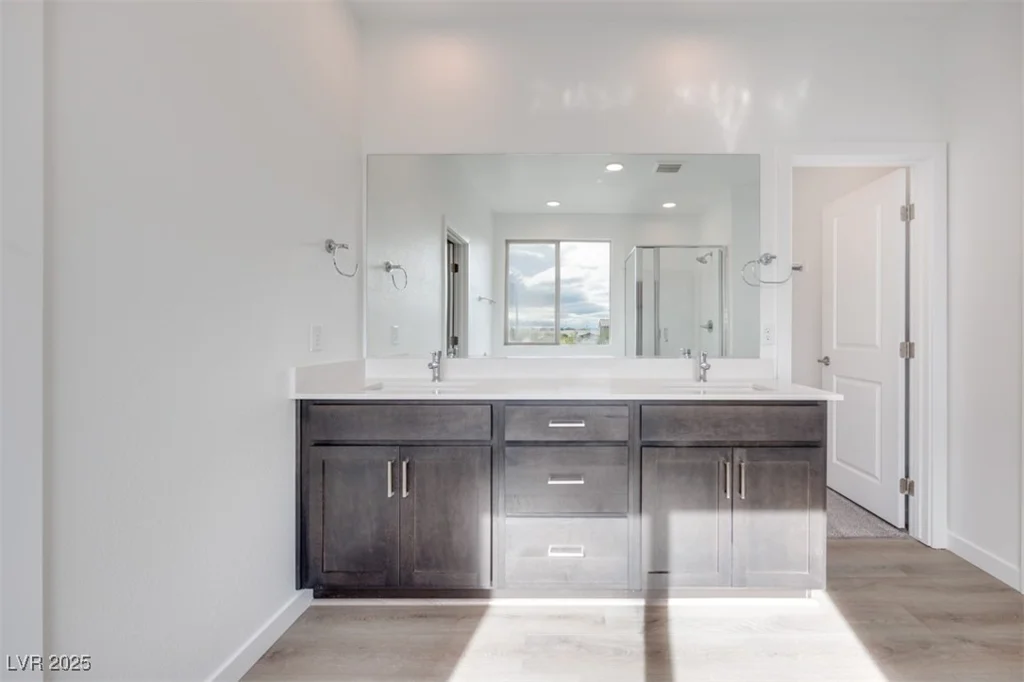 1225 Crimson Sunbird, North Las Vegas, NV 89084
