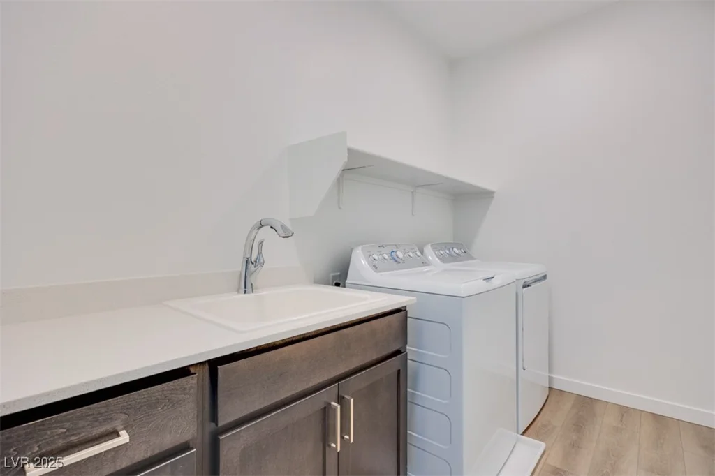 1225 Crimson Sunbird, North Las Vegas, NV 89084