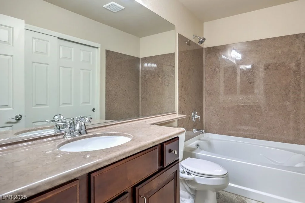 6780 Cougar, Las Vegas, NV 89139